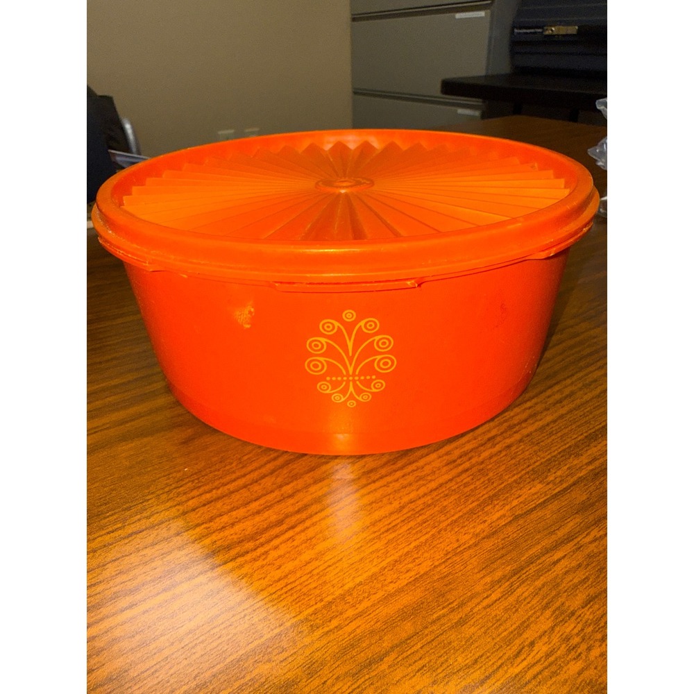 Vintage Tupperware Orange Servalier Bowl Sunburst Lid Floral Medallion 1323-5